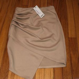 Tan asymetric skirt - BooHoo